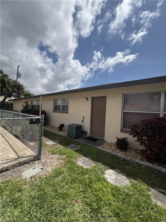 619 SE 47th ST 5-9