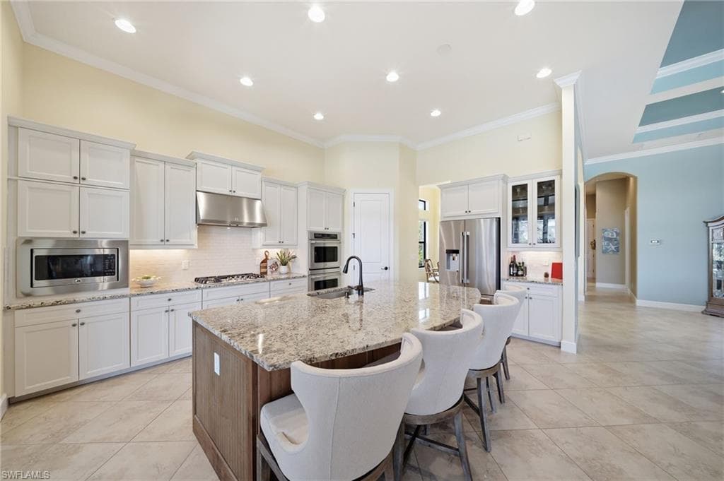 8816 Savona CT-3