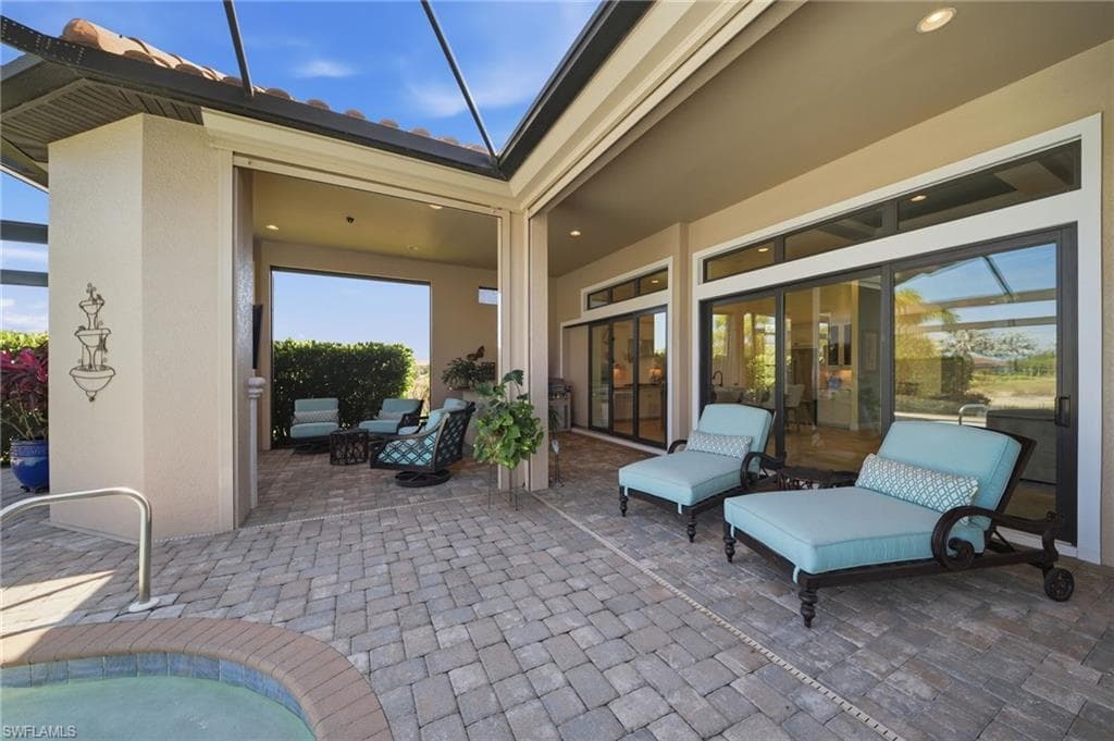 8816 Savona CT-28