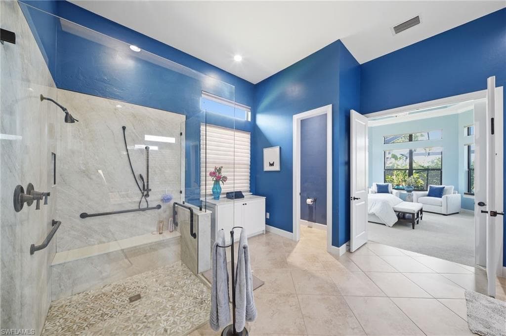 8816 Savona CT-18