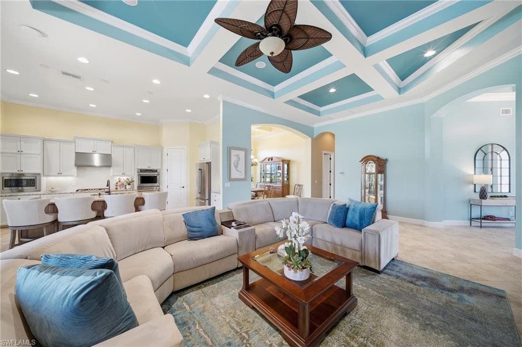 8816 Savona CT-8