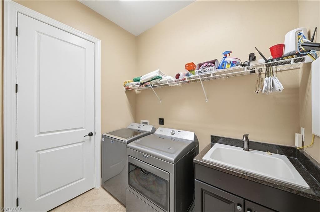 8816 Savona CT-25