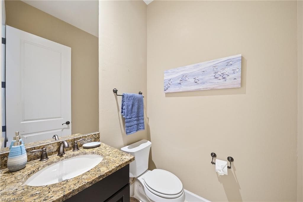 8816 Savona CT-21