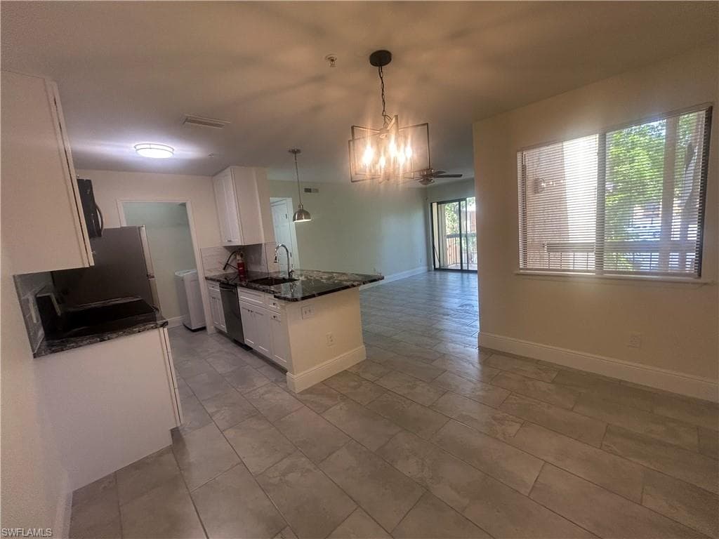 2875 Winkler AVE 511-6