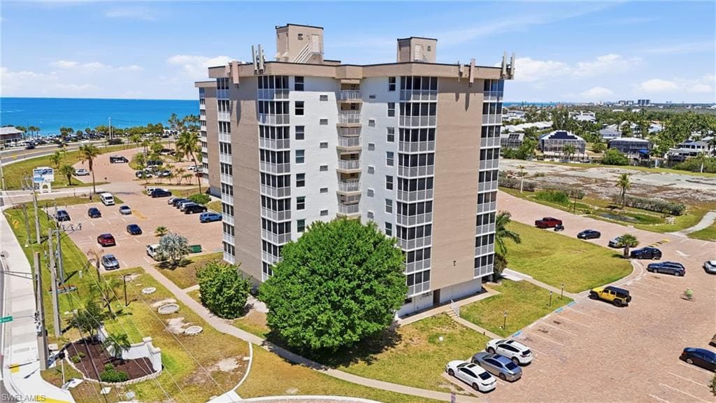 5500 Bonita Beach RD 304-6