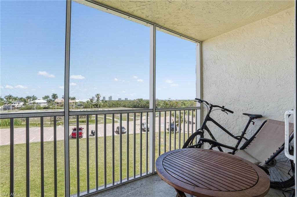 5500 Bonita Beach RD 304-28