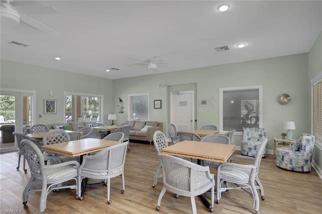 320 Robin Hood CIR 101-32