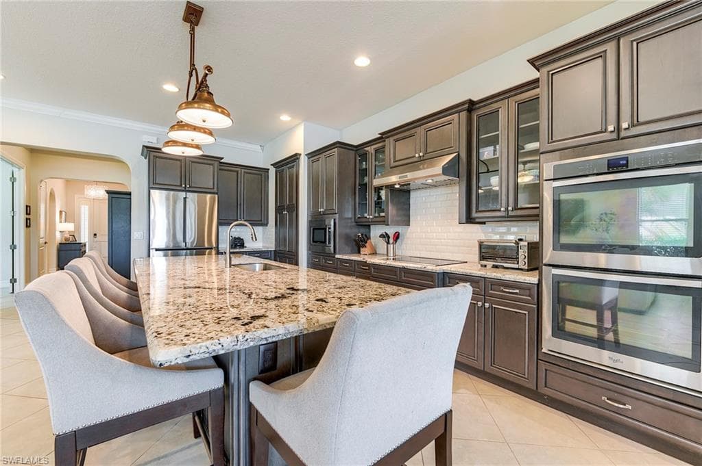 9335 Woodhurst DR-8
