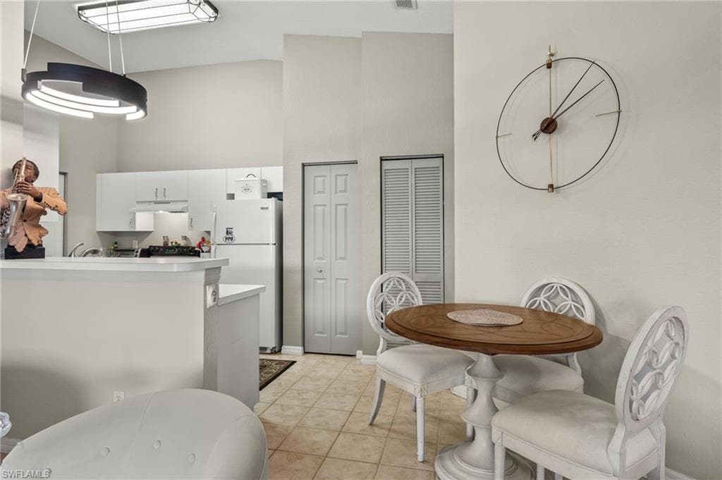 27083 Matheson AVE 208-10