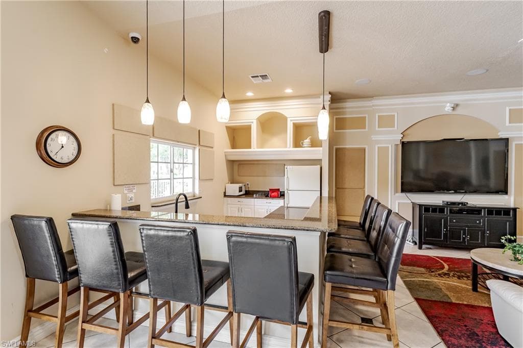 27083 Matheson AVE 208-19