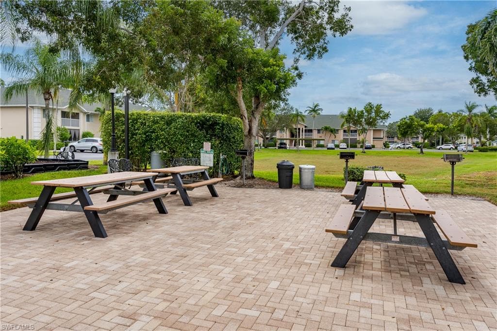 27083 Matheson AVE 208-25