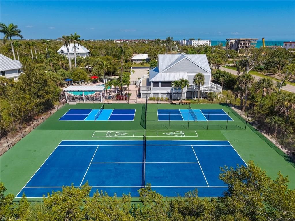 207 Daniel DR-44