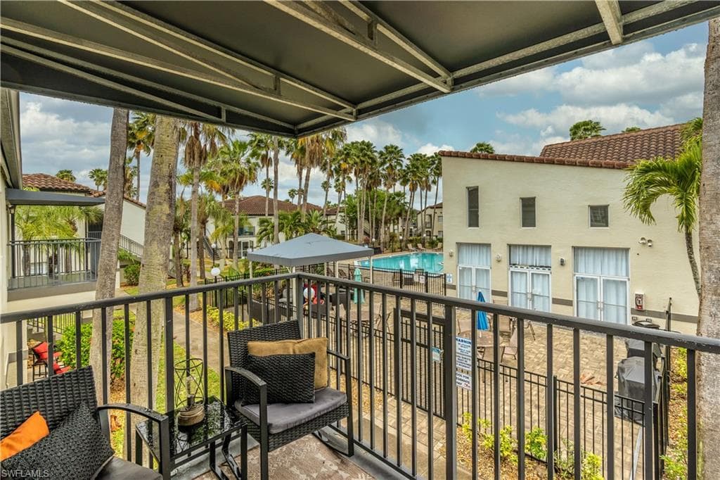 3401 Winkler AVE 116-24