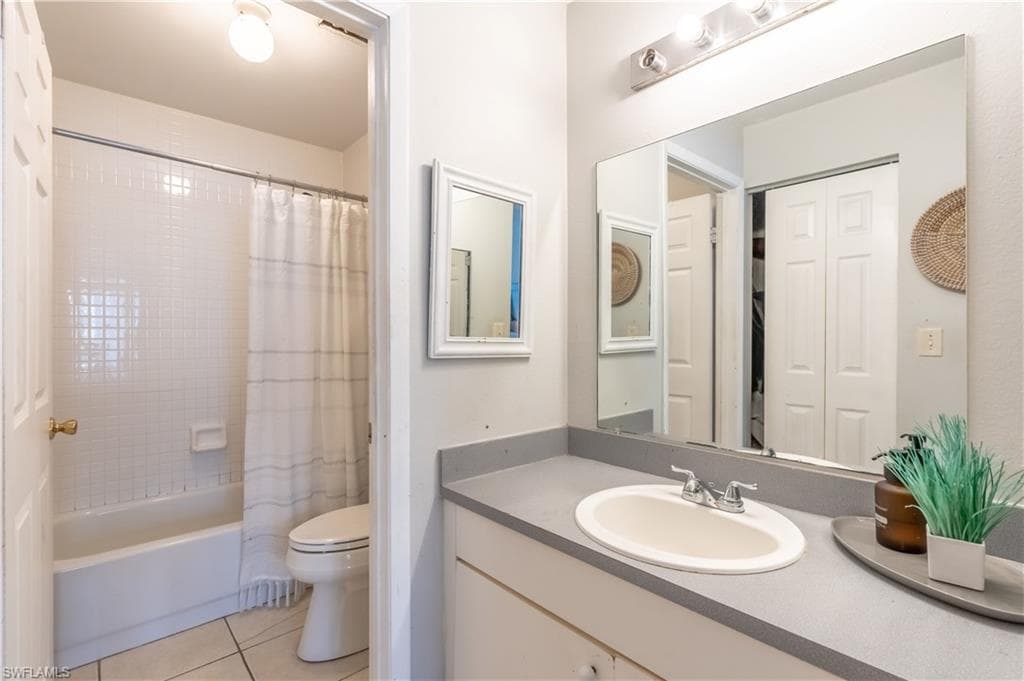 3401 Winkler AVE 116-15