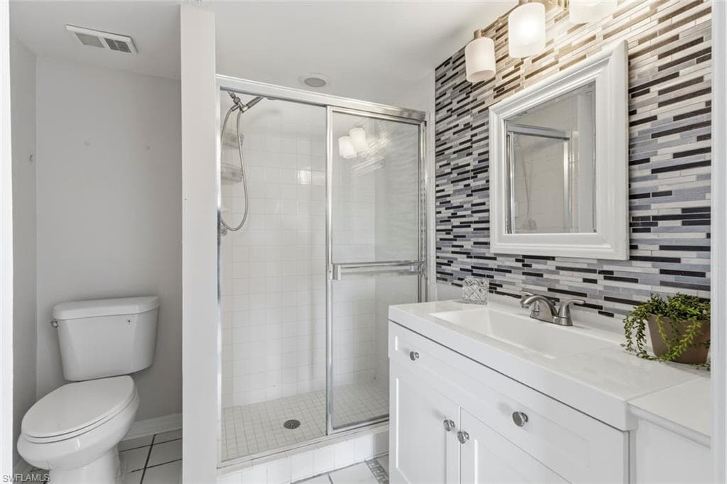 162 Pebble Shores DR 101-17