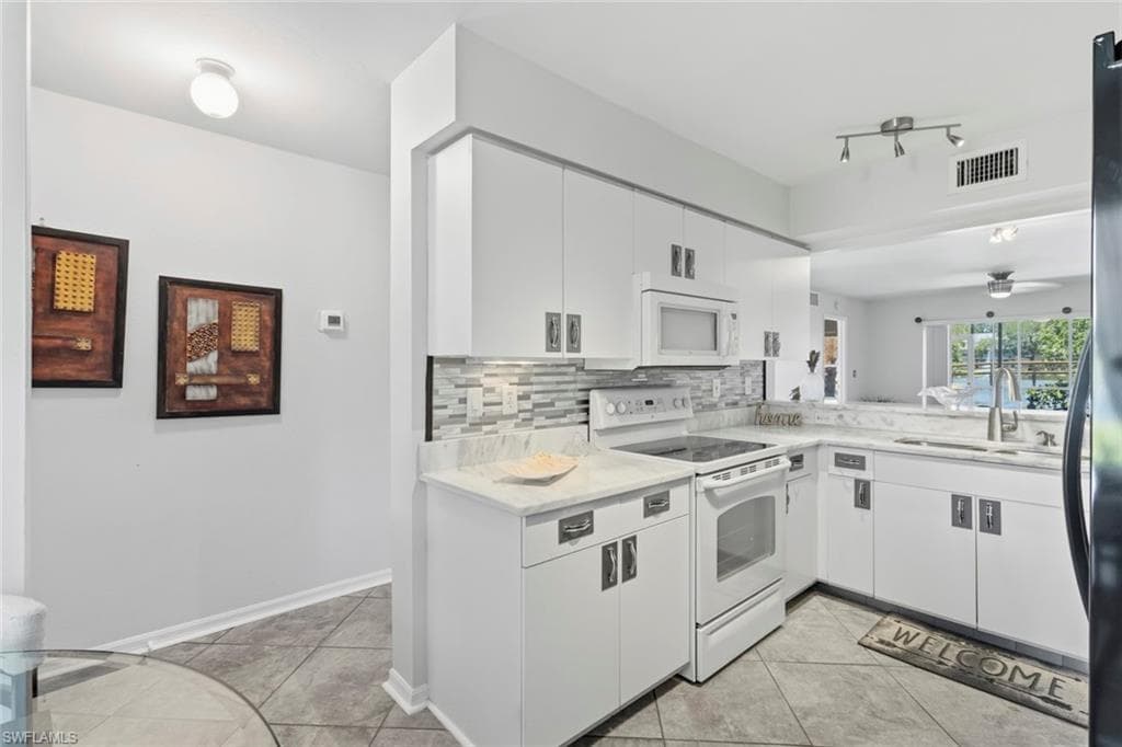 162 Pebble Shores DR 101-12