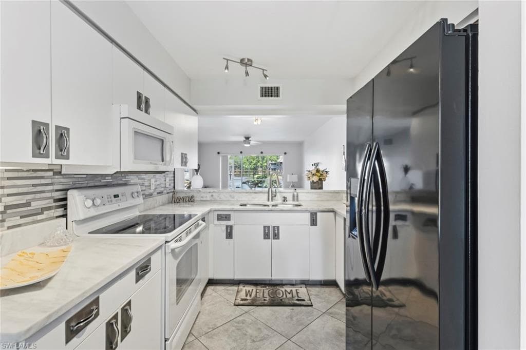 162 Pebble Shores DR 101-10
