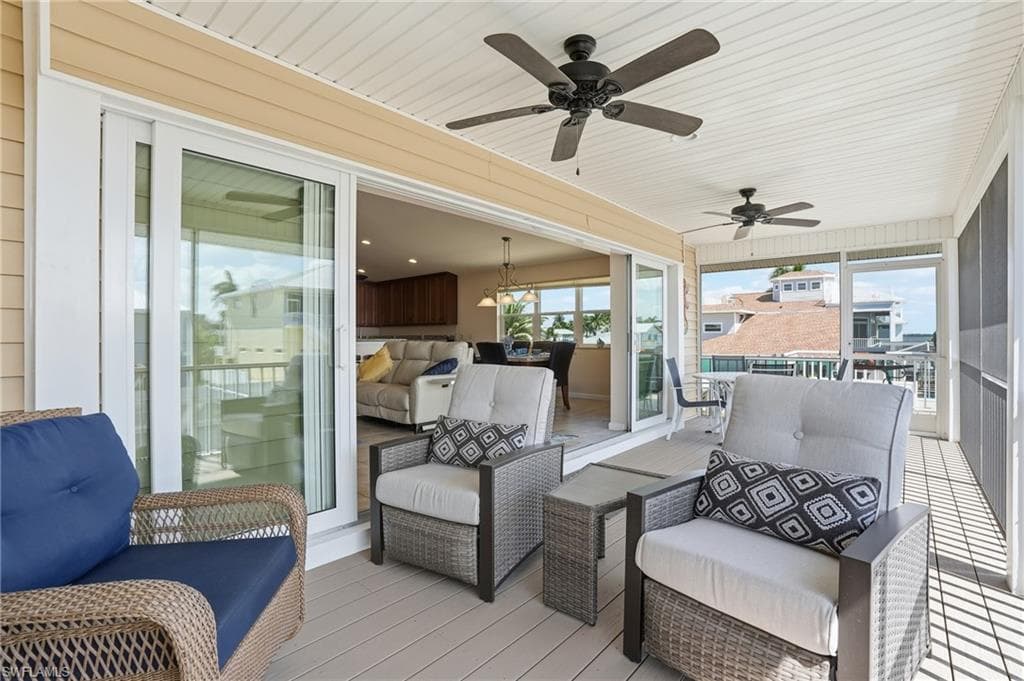 222 Flamingo ST-16