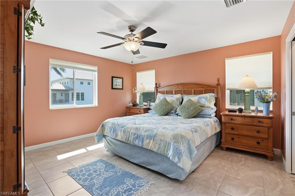 222 Flamingo ST-20