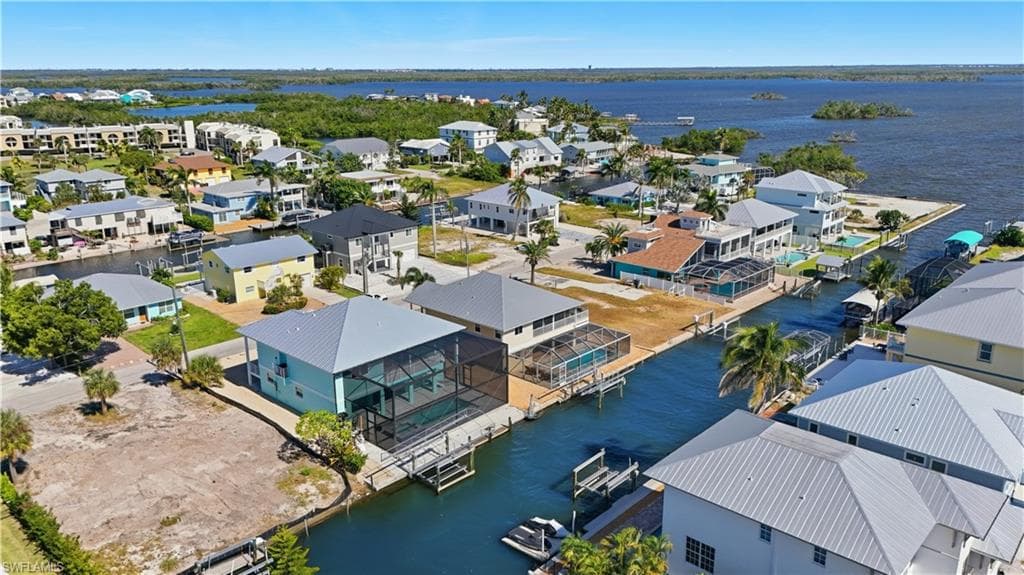 222 Flamingo ST-39
