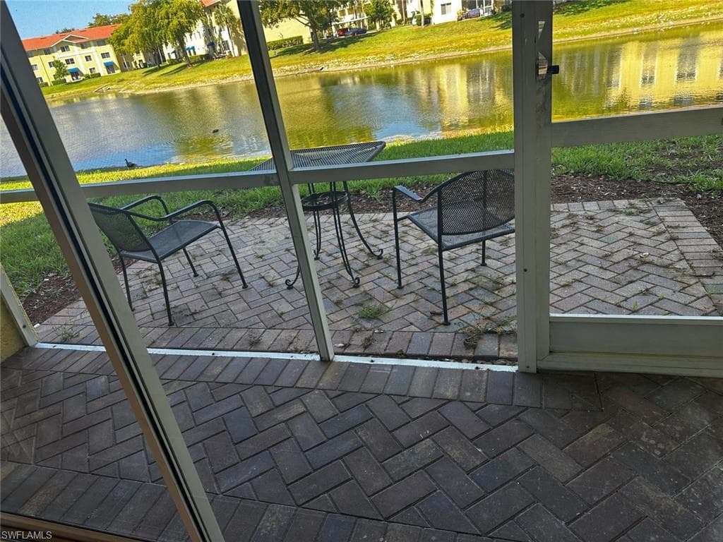 8244 Key Royal CIR 616-5