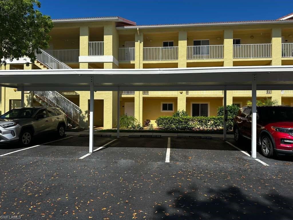 8244 Key Royal CIR 616-4