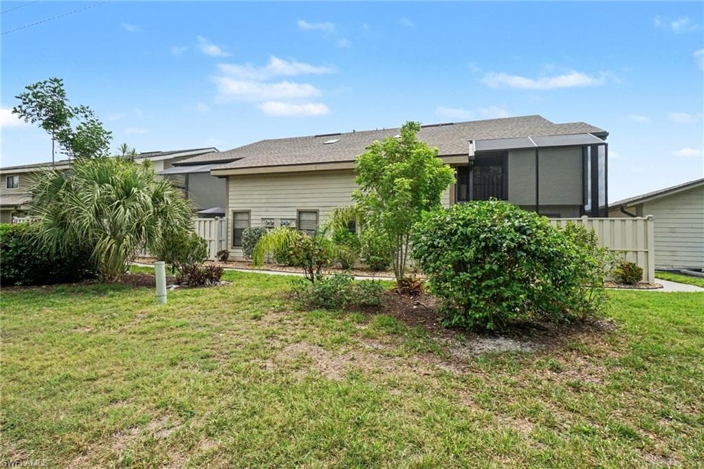 13204 Broadhurst LOOP-26
