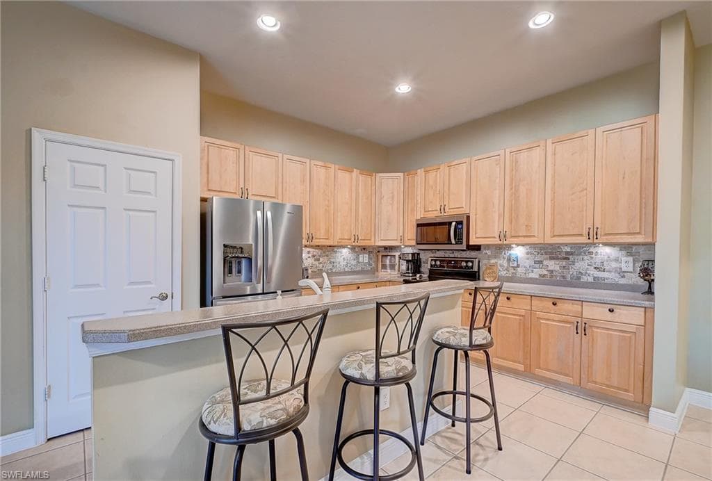 13921 Bently CIR-34