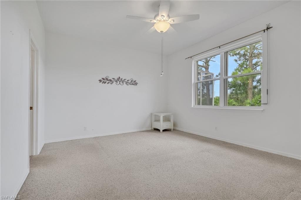 2268 Granby DR-20