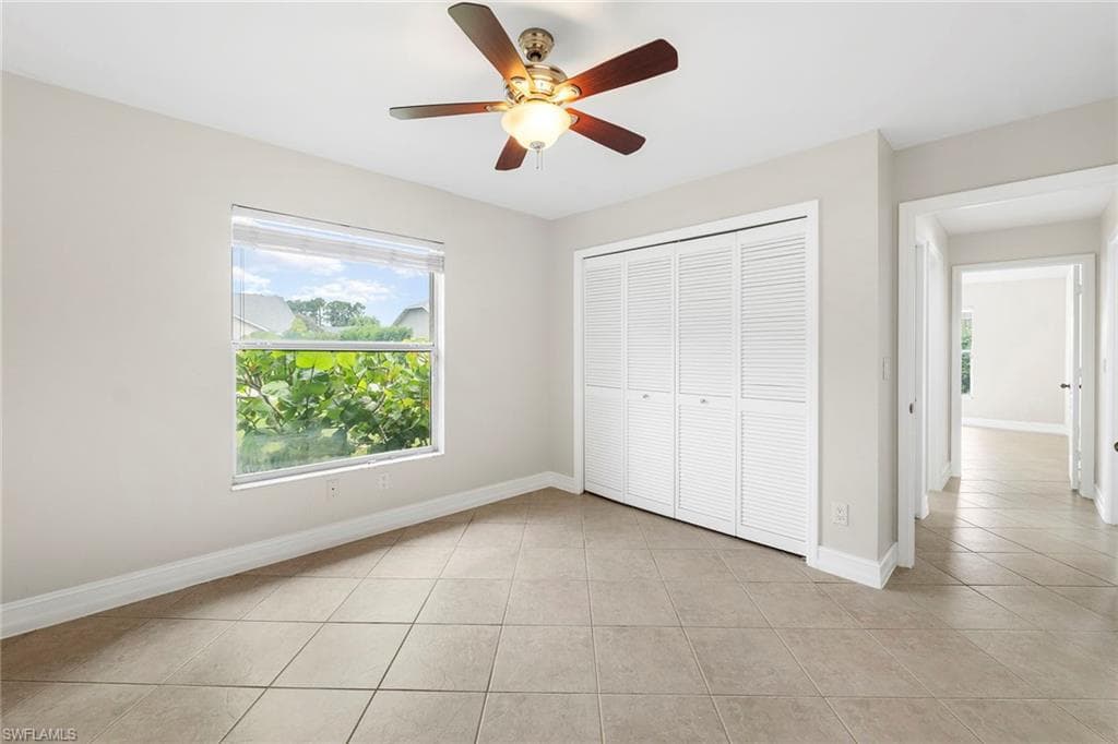 10340 Regent CIR-23