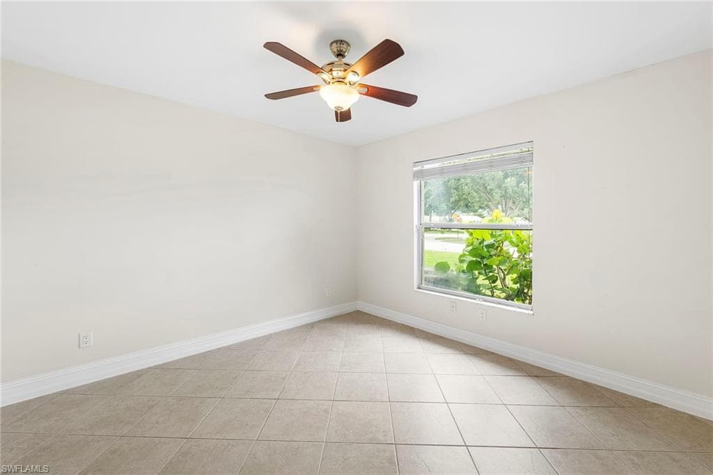 10340 Regent CIR-22