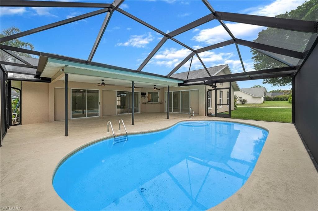 10340 Regent CIR-32