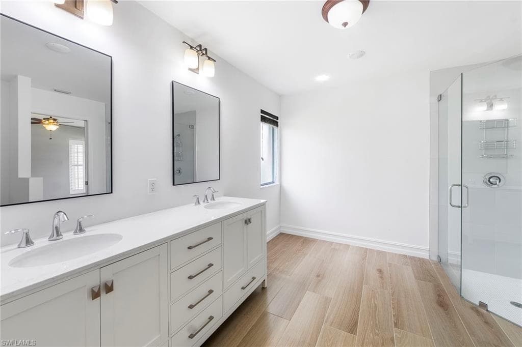 10340 Regent CIR-24