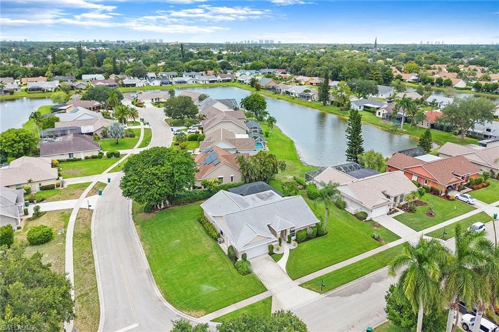 10340 Regent CIR-34