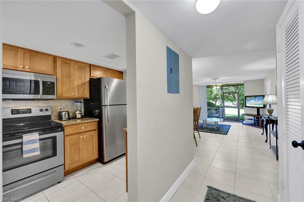 100 Forest Lakes BLVD 110-9