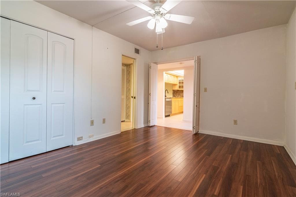 2069 W Lakeview BLVD E1-7