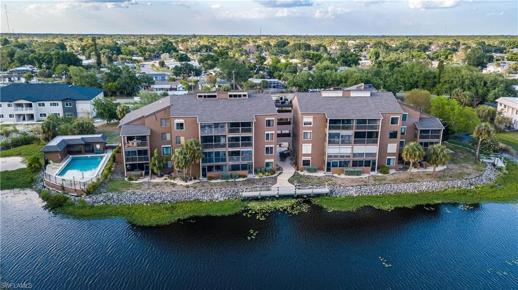 2069 W Lakeview BLVD E1-36