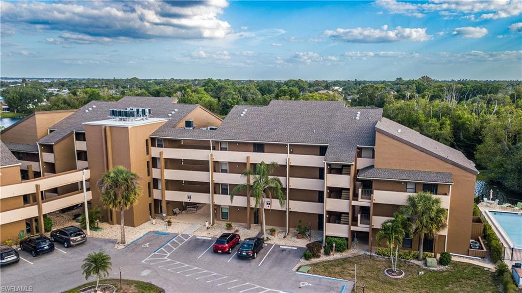 2069 W Lakeview BLVD E1-31
