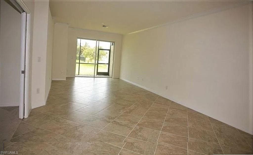 4359 Lemongrass DR-10