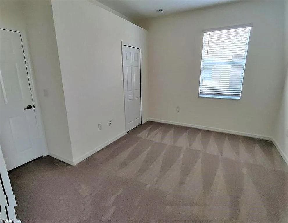 4359 Lemongrass DR-11