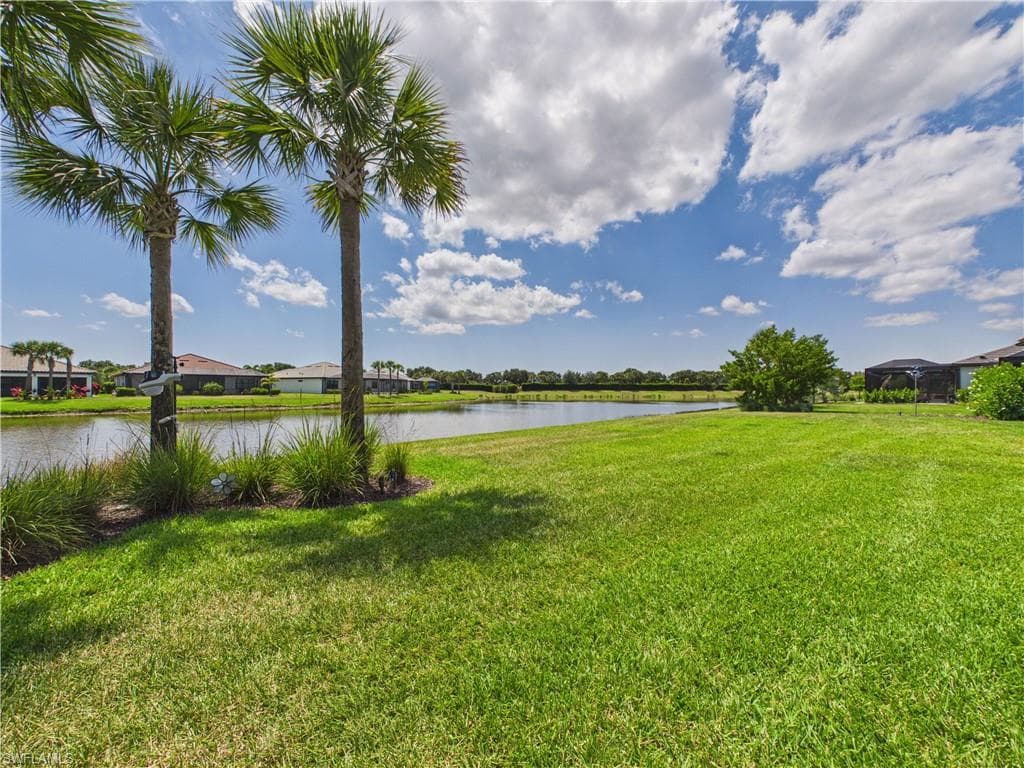 5613 Celebration DR-36