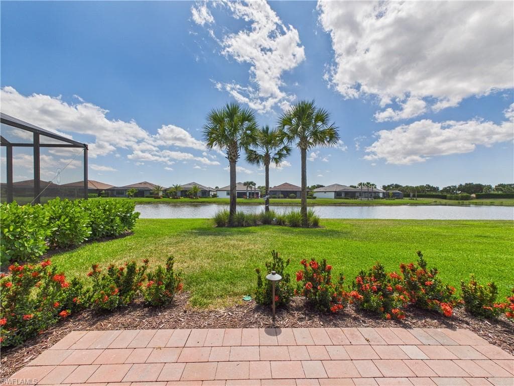 5613 Celebration DR-33