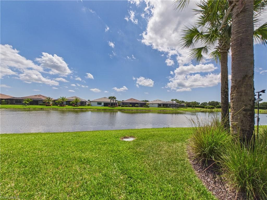 5613 Celebration DR-37