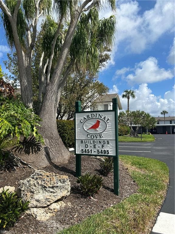 5479 Peppertree DR E13-28