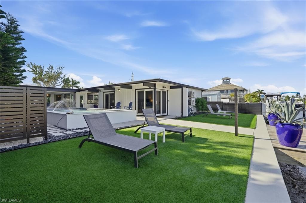 239 Curlew ST-3