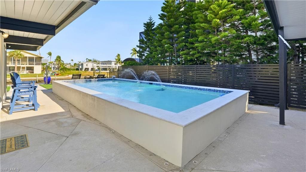 239 Curlew ST-32