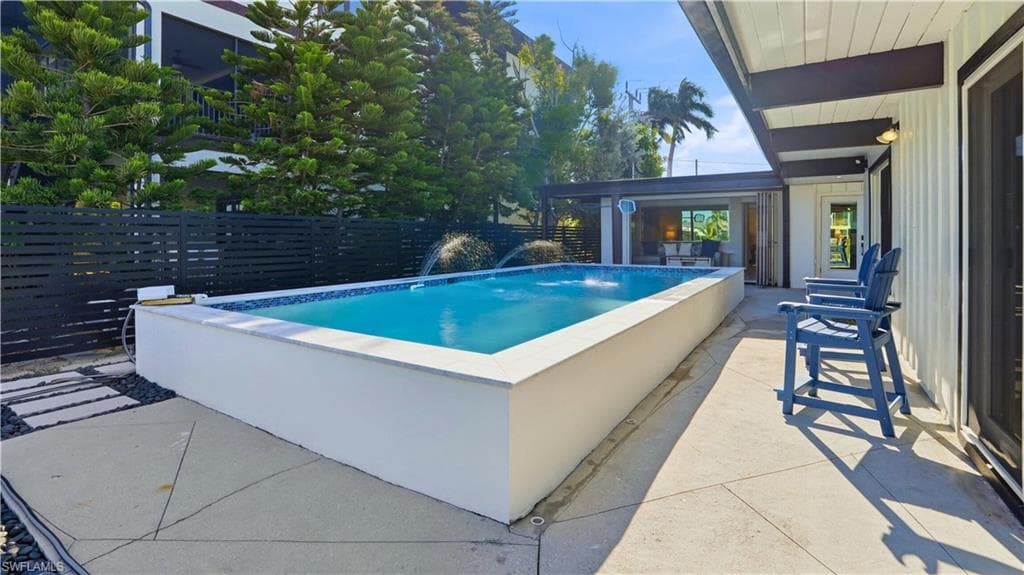 239 Curlew ST-33
