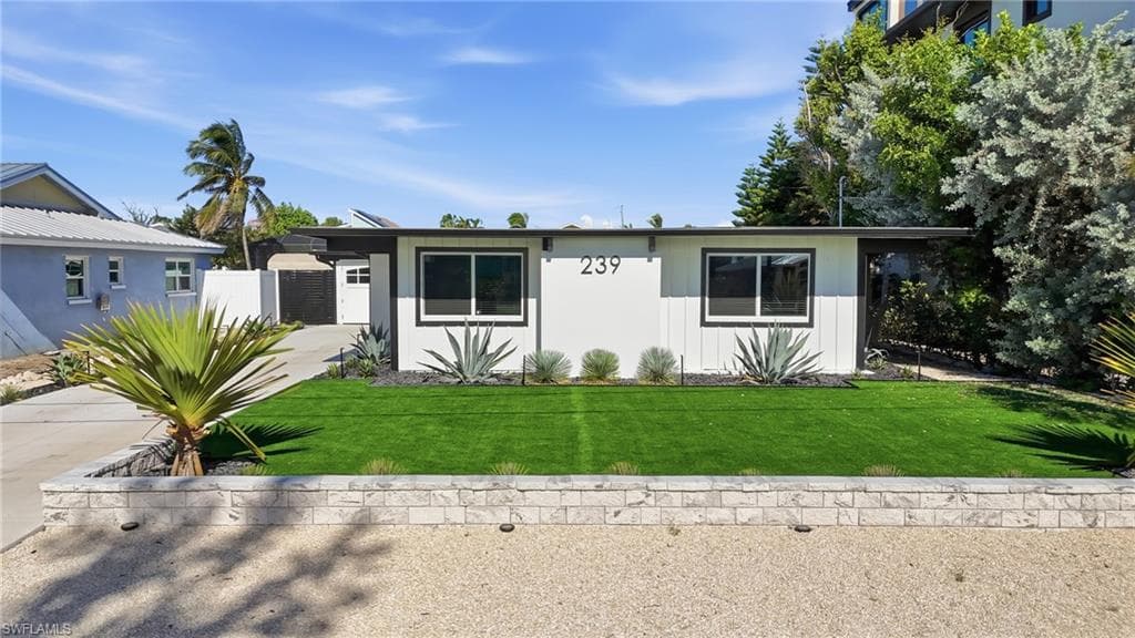 239 Curlew ST-45