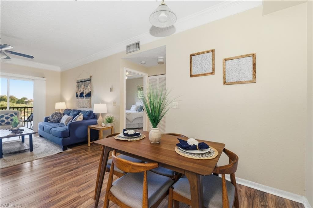 11510 Villa Grand 421-7