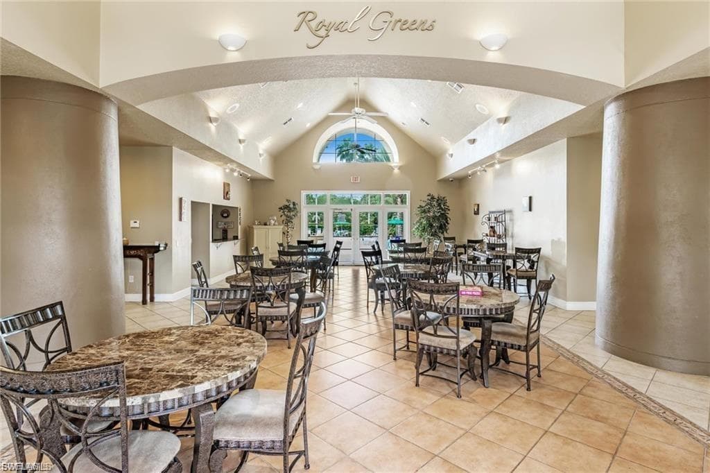 11510 Villa Grand 421-24